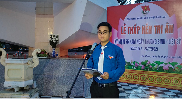le thap nen tri an